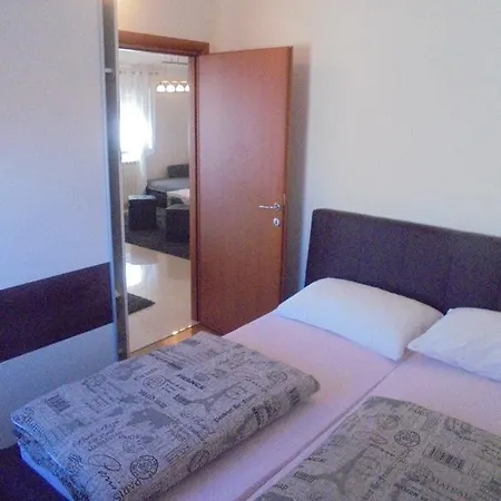 Apartment Pearl **** App *